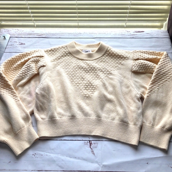 LPA Dre Crop Sweater Puff Sleeve Mock Neck M - Picture 7 of 8